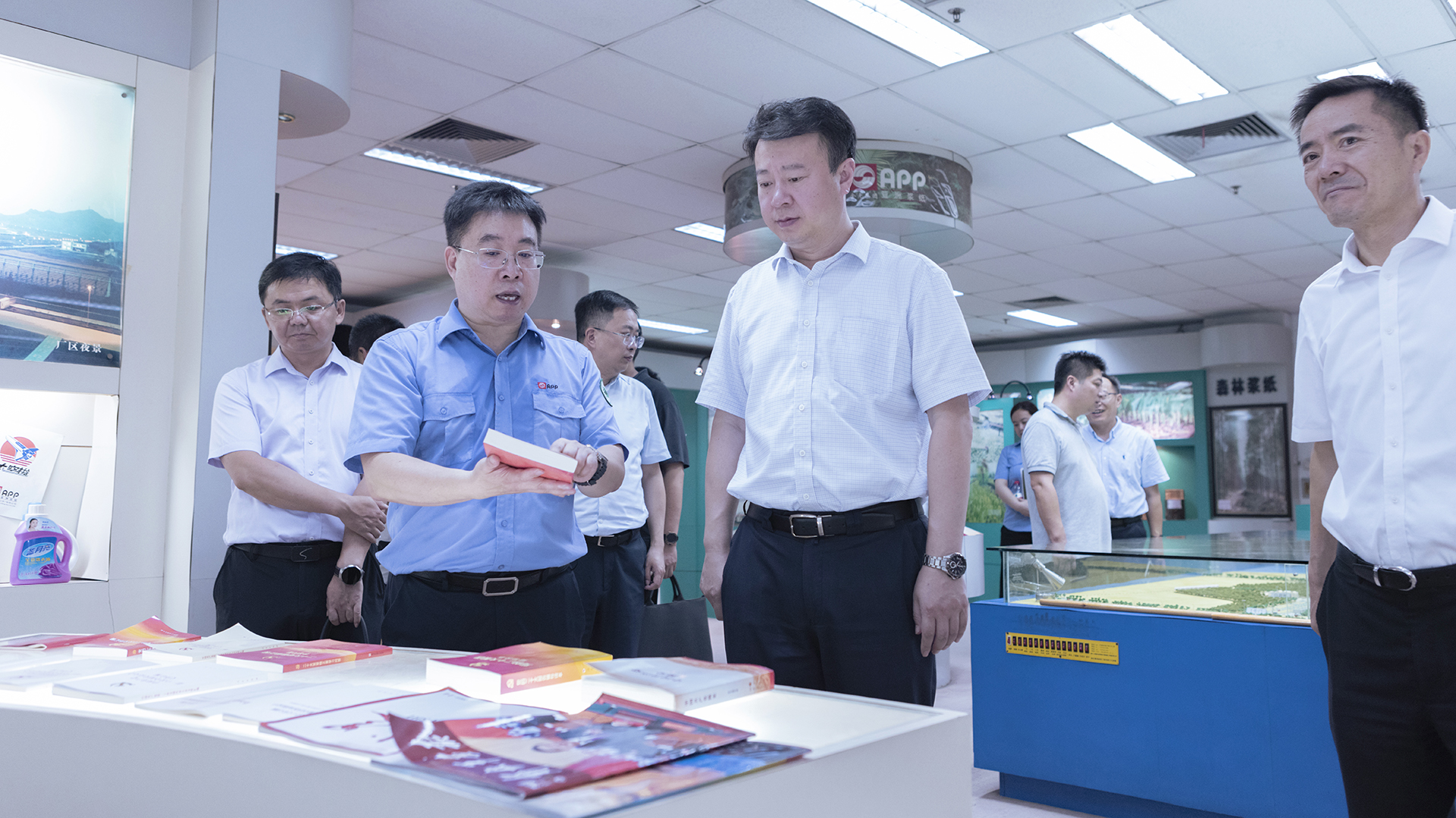 李朝阳 (10).JPG 李朝阳 (10).JPG